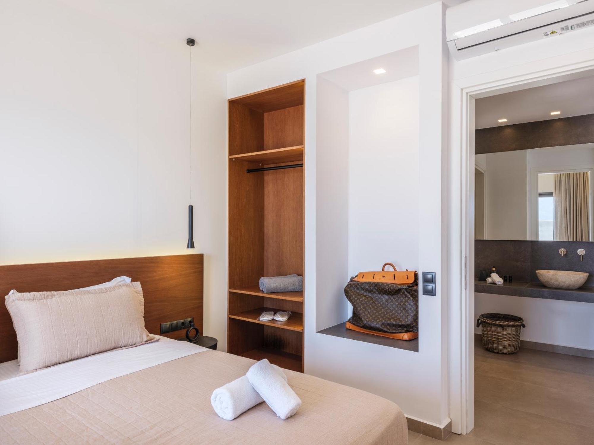 Evi & Apartment Mykonos Town