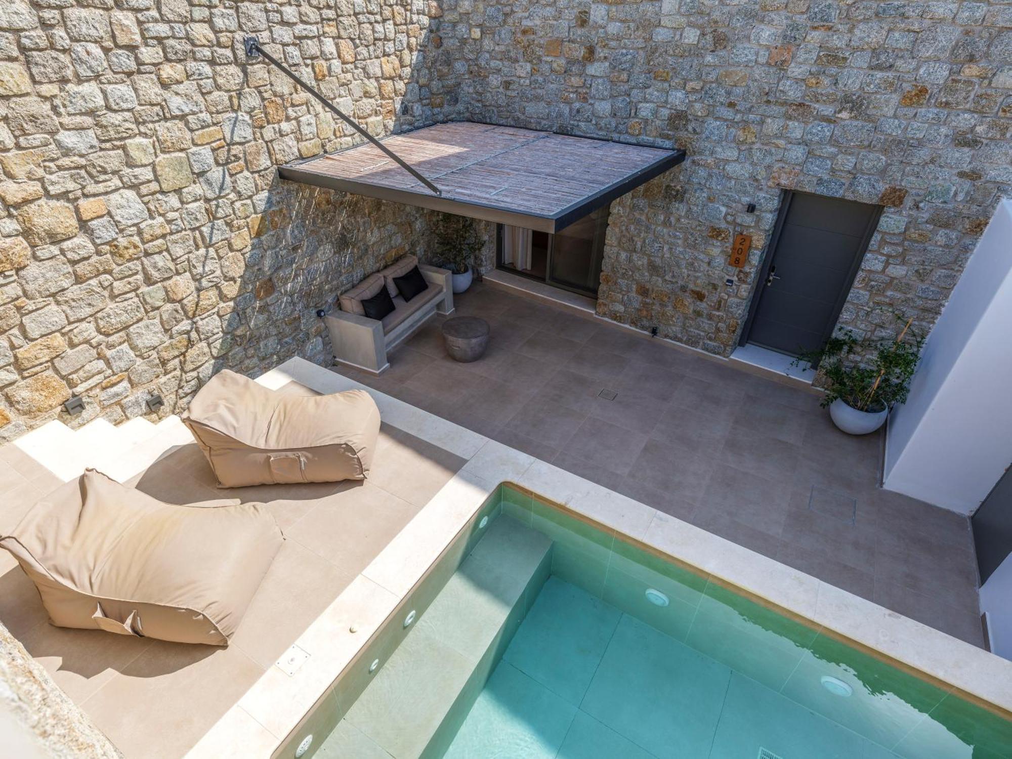 Apartment Evi &
