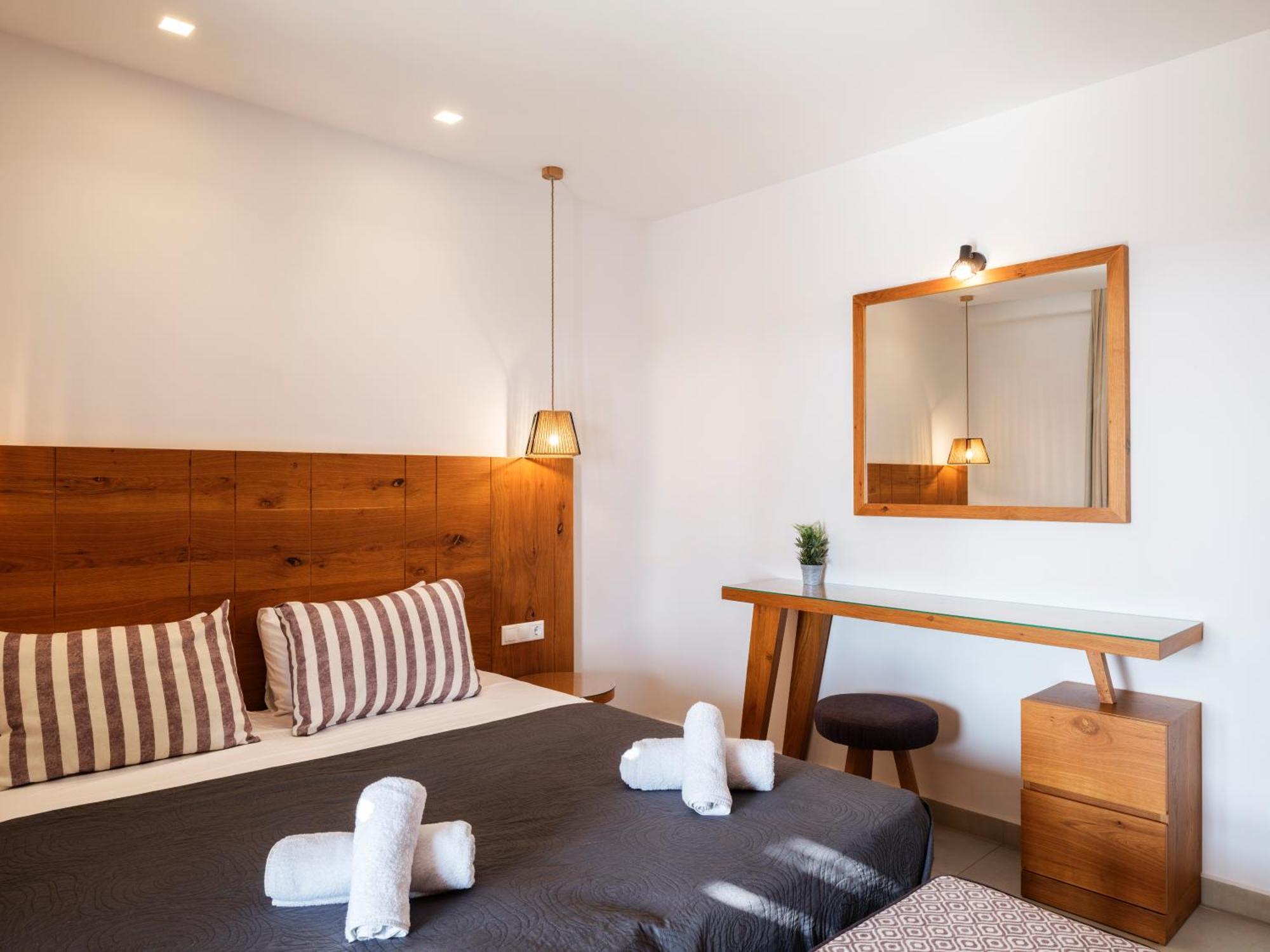 Apartment Evi &